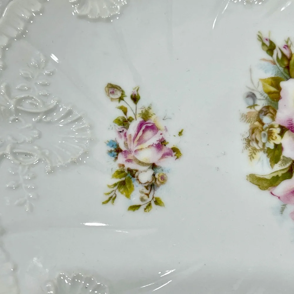 VINTAGE ROSE FLORAL & GOLD CHINA PLATES - SET OF 3